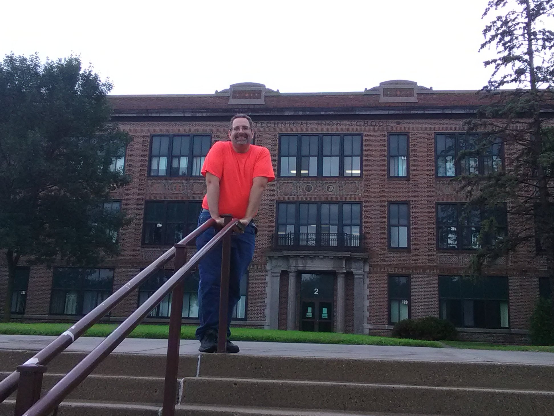 38600257_10104008030376906_173543900261122048_o